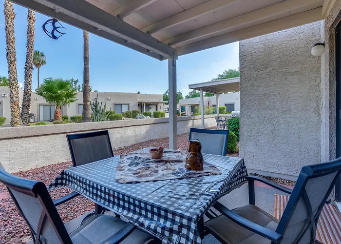 Holiday home Patio + Pool Access: Golf Getaway In *