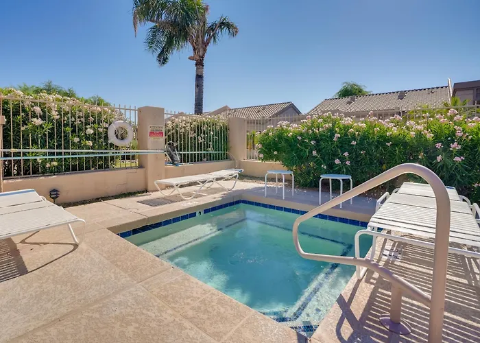 Holiday home Patio + Pool Access: Golf Getaway In