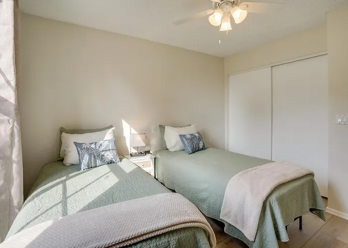 Holiday home Patio + Pool Access: Golf Getaway In *