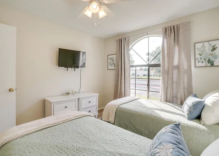 Holiday home Patio + Pool Access: Golf Getaway In Peoria
